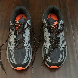 New Balance Trail Runners Tech Ride